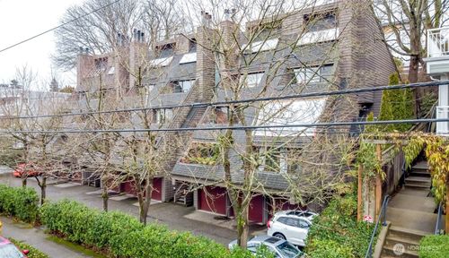 apt-303-3030 14th Ave W, Seattle, WA, 98119-2005 | Card Image