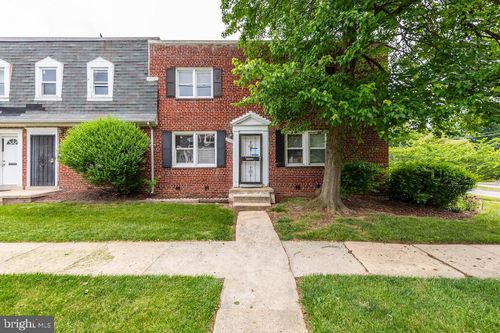 2540 Iverson St, TEMPLE HILLS, MD, 20748-3106 | Card Image