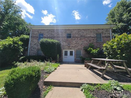 lowr-level-1 Geeding Ln, Troy, MO, 63379-3142 | Card Image