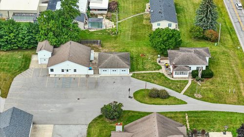 16615 Lima Rd, Huntertown, IN, 46748-9308 | Card Image