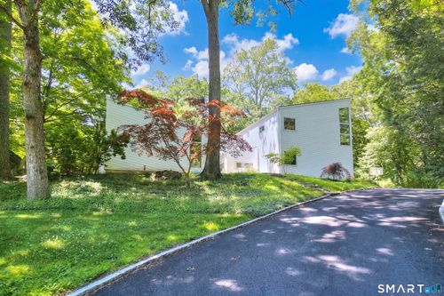 112 Birch Hill Rd, Weston, CT, 06883-1710 | Card Image