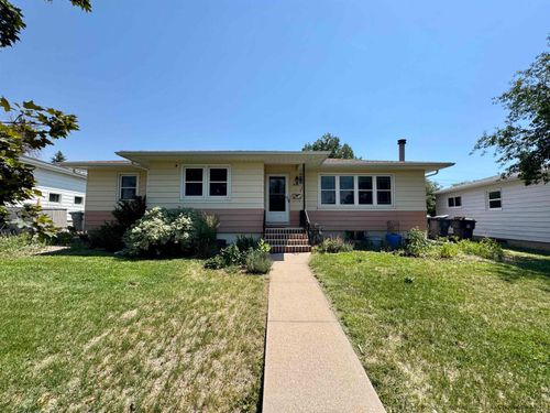 1840 Milton Dr, Cheyenne, WY, 82001-1645 | Card Image