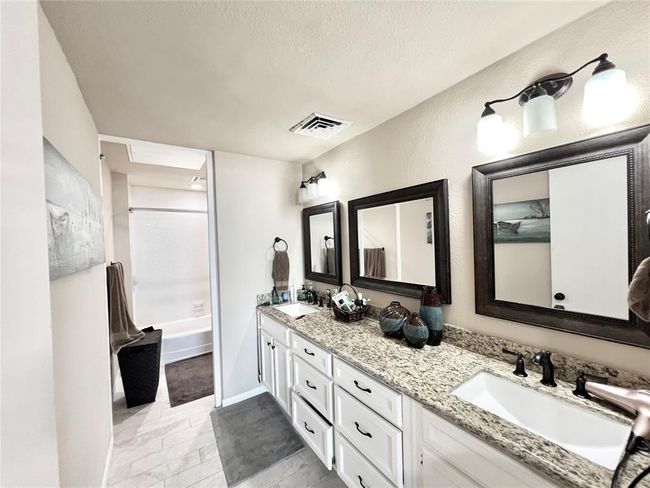 2nd full bathroom | Image 20