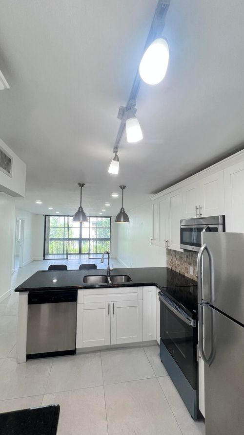 206-4381 Trevi Ct, Lake Worth, FL, 33467-4244 | Card Image