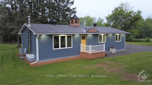 502 Edward Scott Rd, Mountain, ON, K0E1S0 | Card Image