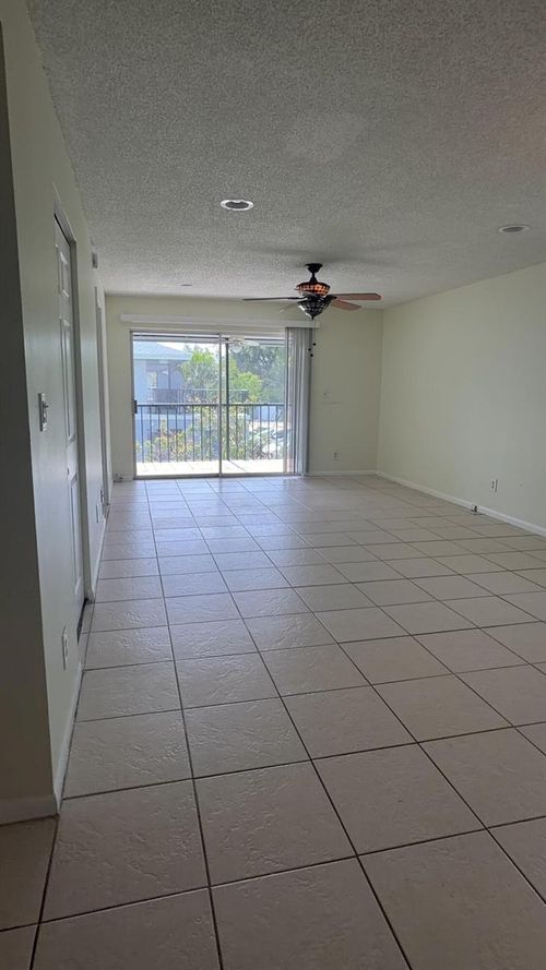 204a-905 Southridge Rd, Delray Beach, FL, 33444-8110 | Card Image