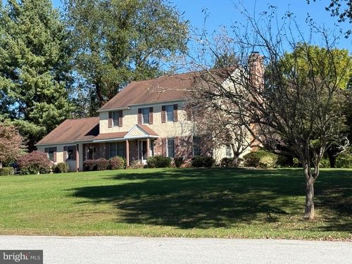 16 Fox Lair Ln, THORNTON, PA, 19373-1025 | Card Image