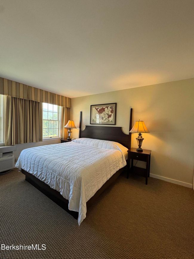 526 - 37 Corey Rd, Condo with 1 bedrooms, 1 bathrooms and null parking in Hancock MA | Image 8