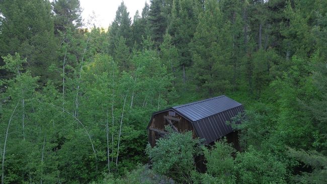 Lower Cabin 2 | Image 19