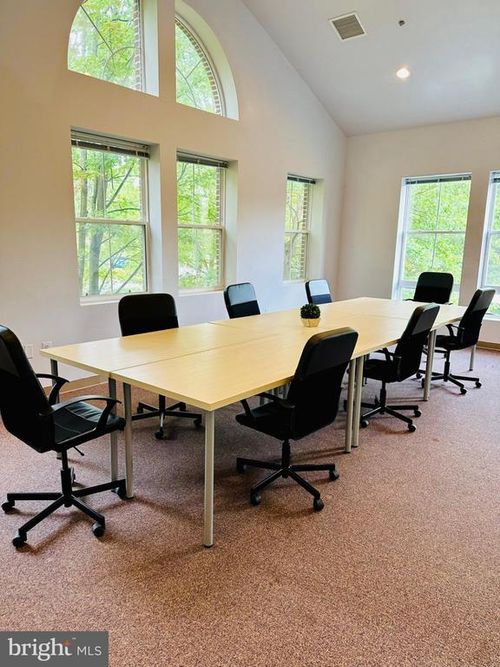 ste-207-21135 Whitfield Pl, Sterling, VA, 20165-7279 | Card Image