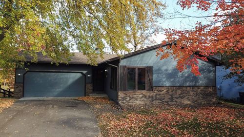 6329 Whispering Oaks Dr, Eden Prairie, MN, 55346-1230 | Card Image