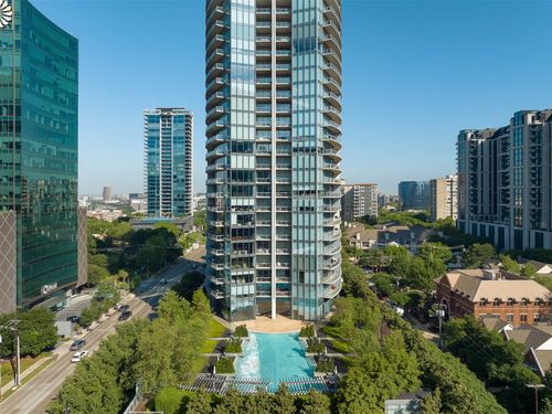 apt-801-2900 Mckinnon St, Dallas, TX, 75201-1069 | Card Image
