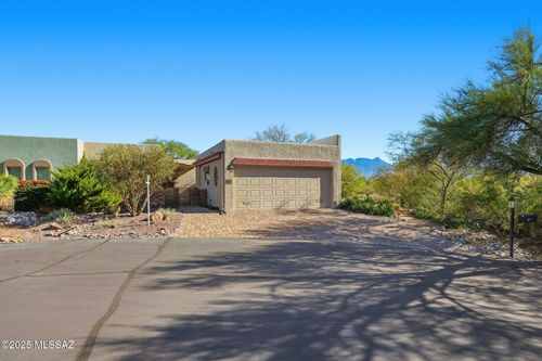 955 S Camino Del Monte, Green Valley, AZ, 85614 | Card Image