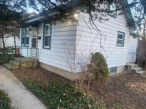 1605 W Custer Ave, GLENDALE, WI, 53209 | Card Image