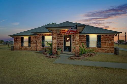 229 Harvey Ln, Decatur, TX, 76234-8412 | Card Image