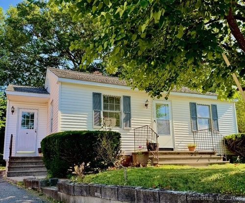 42 Sandy Dr, Bristol, CT, 06010-4568 | Card Image