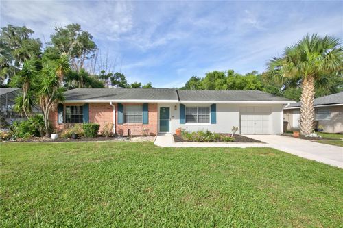 3000 Laurel Dr, MOUNT DORA, FL, 32757-4630 | Card Image