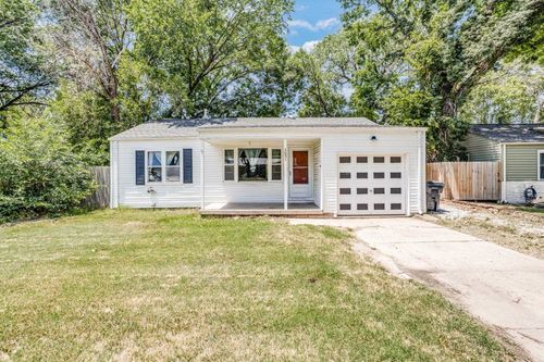 3051 S Elizabeth Ave, Wichita, KS, 67217-2423 | Card Image