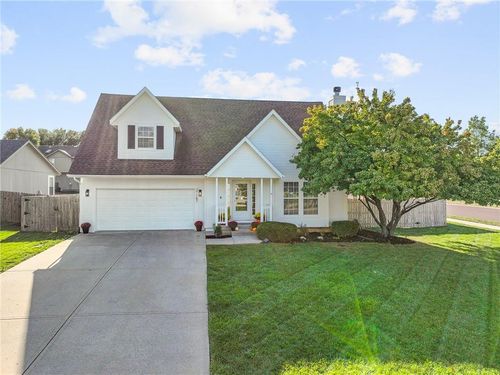 21787 S Lincoln St, Spring Hill, KS, 66083-7506 | Card Image