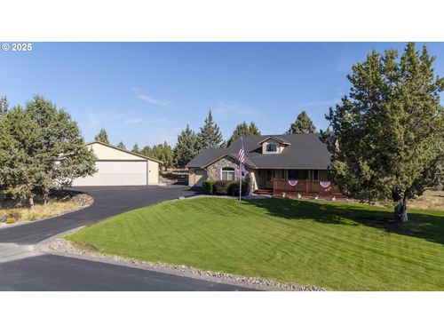 2057 Se Blue Skies Ln, Prineville, OR, 97754-8628 | Card Image