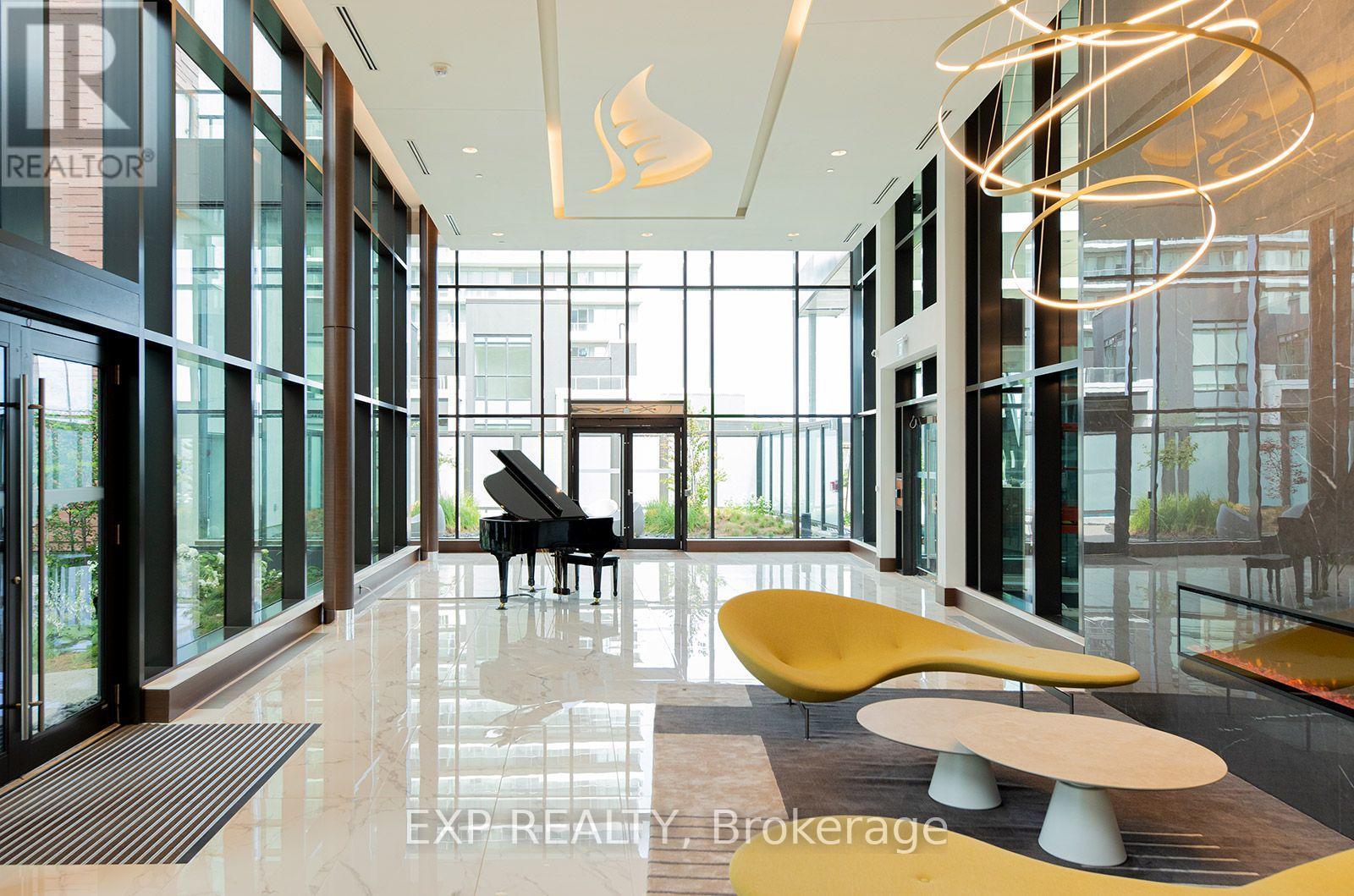 Residential in Toronto (Bayview Village) 3