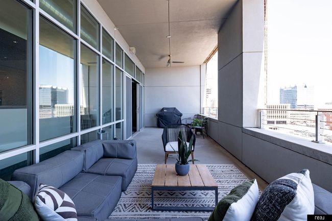 APT-502 - 1502 Jones St, Condo with 3 bedrooms, 4 bathrooms and 4 parking in Omaha NE | Image 9