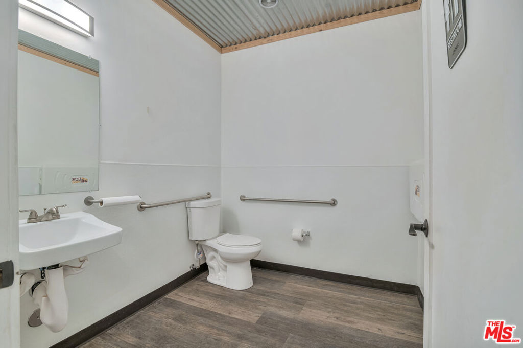 Commercial Sale in Lompoc 3