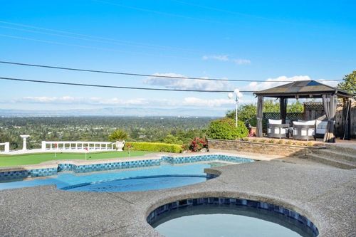 1111 Eden Bower Ln, Redwood City, CA, 94061-1807 | Card Image