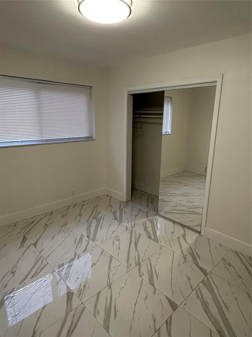 2-b-2321 Grant St, Hollywood, FL, 33020-3434 | Card Image