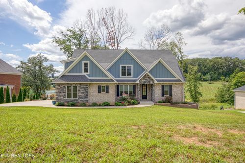 322 Blount Cir, Rutledge, TN, 37861-5675 | Card Image