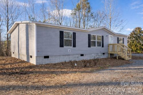 151 Mourning Dove Dr, Marion, NC, 28752-6709 | Card Image