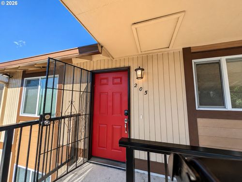 205-3404 19th Ave, Forest Grove, OR, 97116-2030 | Card Image