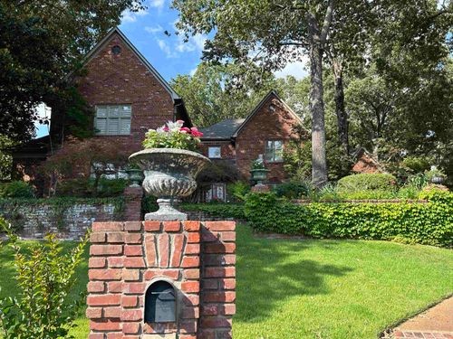 2552 Glenllyn Cv, Germantown, TN, 38139-6554 | Card Image