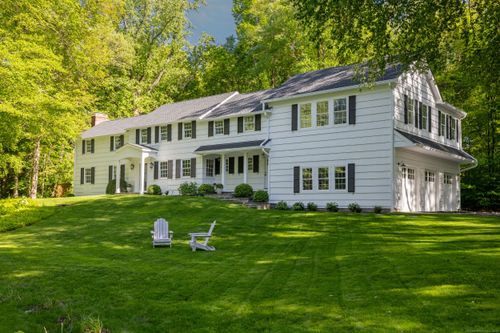 148 W Hills Rd, New Canaan, CT, 06840-3028 | Card Image