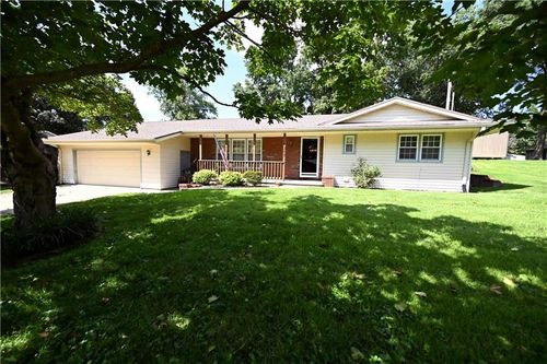1203 W Price Ave, Savannah, MO, 64485-1558 | Card Image