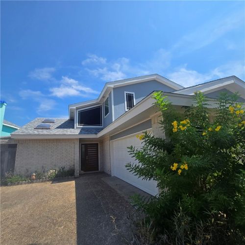 13738 Primavera Dr, Corpus Christi, TX, 78418-6039 | Card Image