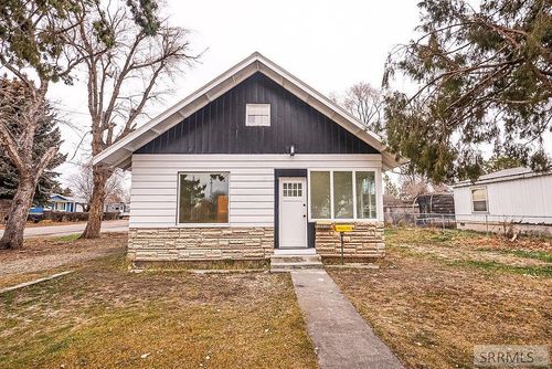 221 Parsons St, Blackfoot, ID, 83221-1736 | Card Image
