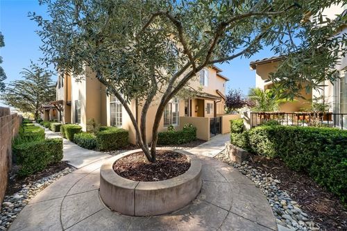 1189 Swallowtail Way, Nipomo, CA, 93444-6654 | Card Image