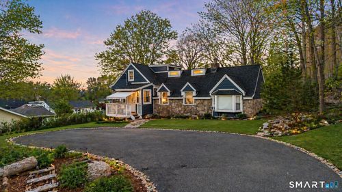1183 Old Town Rd, Bridgeport, CT, 06606-1420 | Card Image