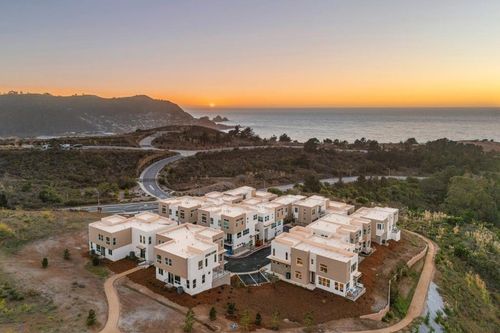 827 Fassler Ave, Pacifica, CA, 94044-3664 | Card Image