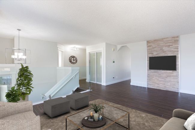 432 Rocky Ridge Drive Nw, House other with 5 bedrooms, 3 bathrooms and 4 parking in Calgary AB | Image 4