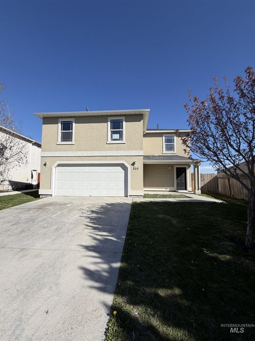205 Middlepark Way, Caldwell, ID, 83605-8063 | Card Image