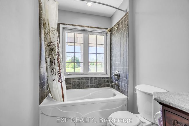 854 Scuttlehole Rd, House other with 5 bedrooms, 3 bathrooms and 12 parking in Roslin ON | Image 19