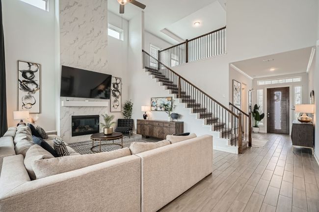 582 Wild Pecan Loop, House other with 4 bedrooms, 3 bathrooms and null parking in Buda TX | Image 8