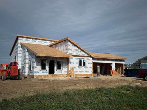 4044 Royal View Dr, DEFOREST, WI, 53532-2739 | Card Image