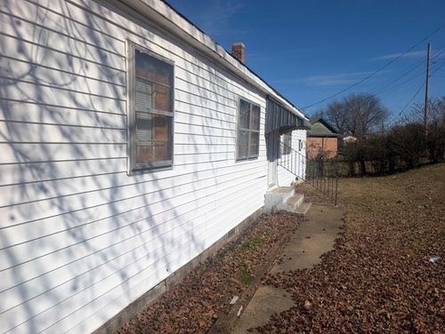 18 E Mitchell Rd, Memphis, TN, 38109 | Card Image