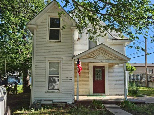 1510 Olive St, Winfield, KS, 67156-1831 | Card Image