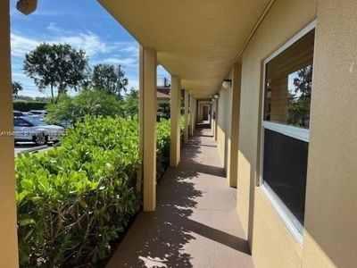 106Q - 1400 Sw 124th Ter, Condo with 1 bedrooms, 1 bathrooms and null parking in Pembroke Pines FL | Image 3