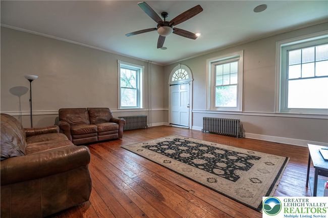 3150 Newburg Rd, House other with 5 bedrooms, 4 bathrooms and null parking in Nazareth PA | Image 15