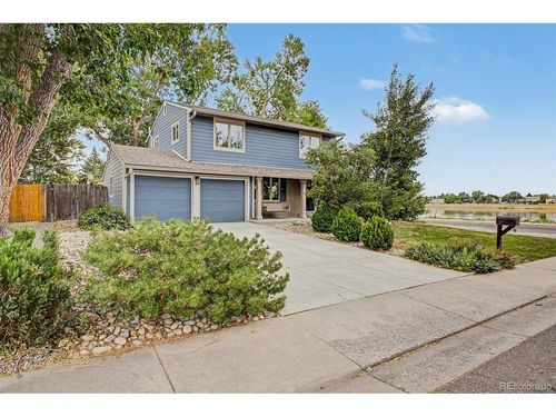 8210 Jay Cir, Arvada, CO, 80003-1729 | Card Image